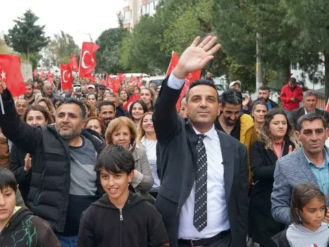 Chpli cigli belediye baskani yildiz chpde kalacagini aciklayarak kurultay cagrisi yapti gvEy4tdX